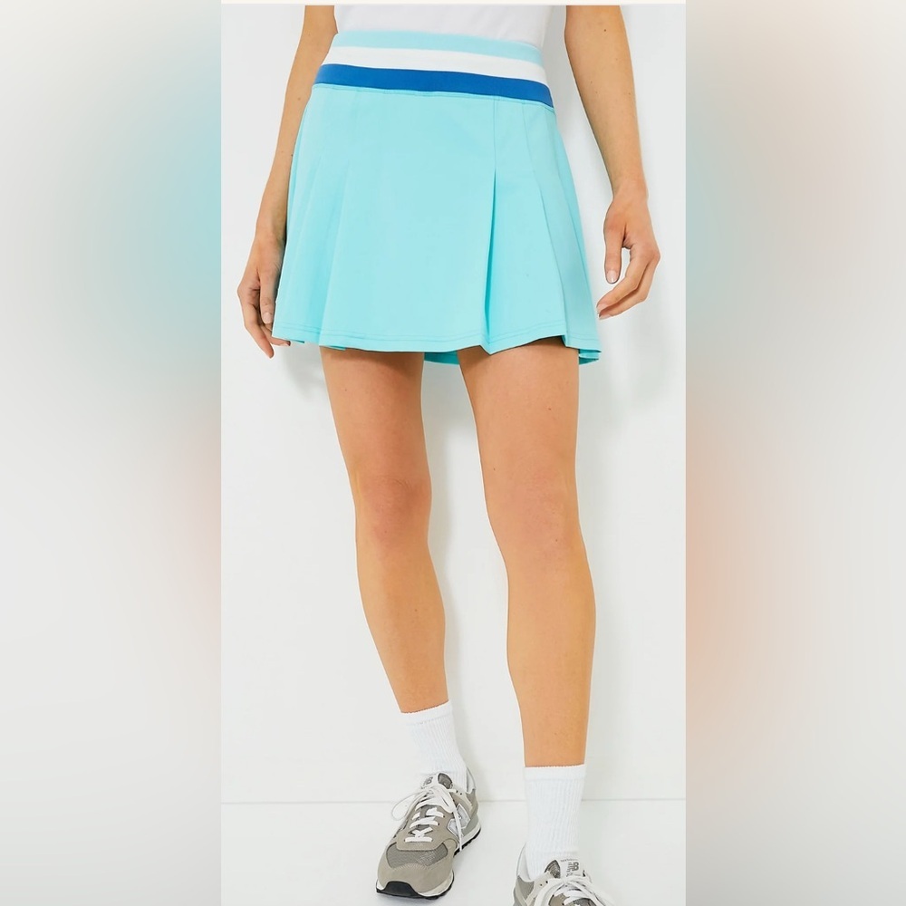 Tuckernuck Aqua Pleated Tennis Skort with Blue Waistband